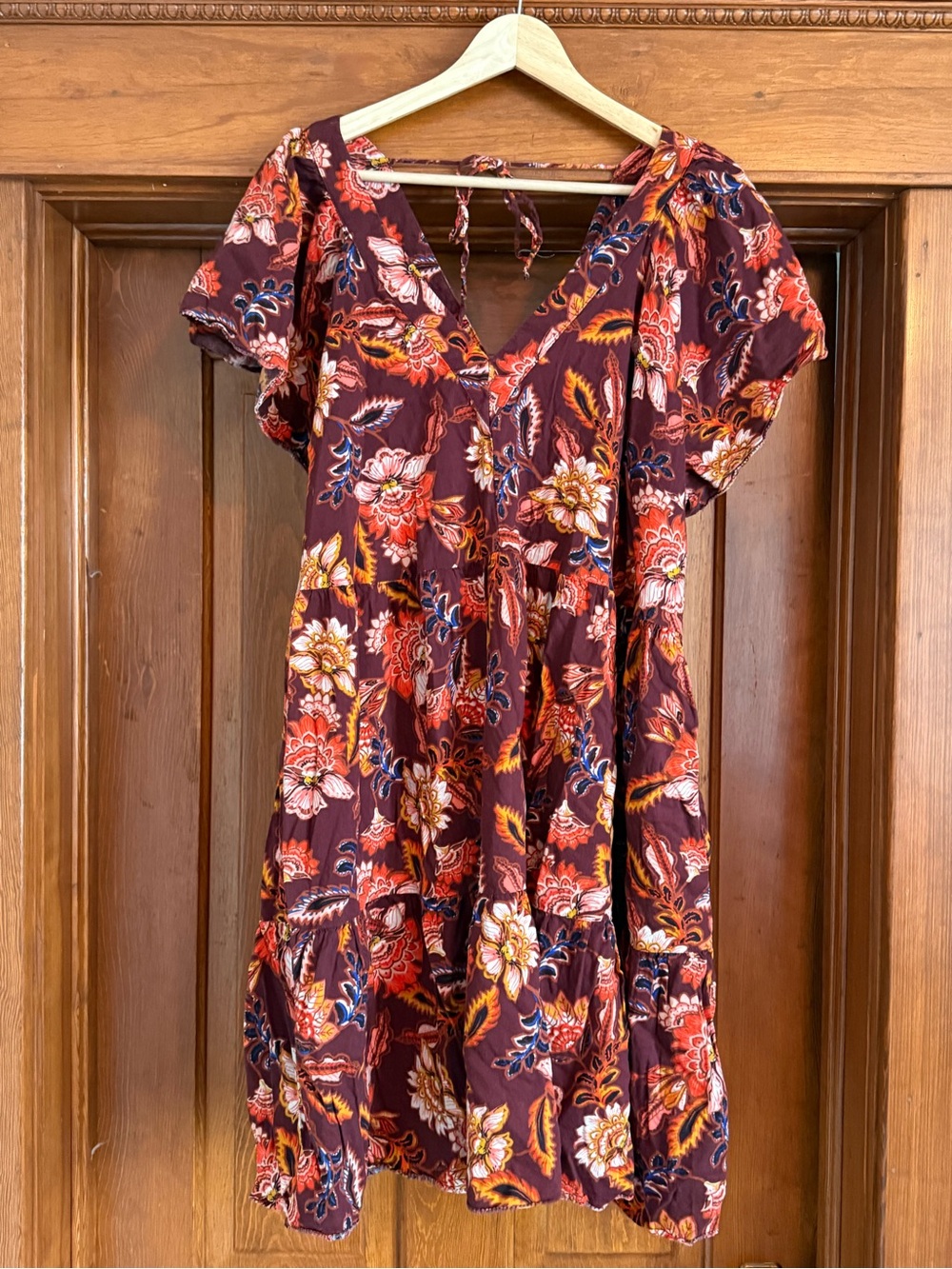 Old Navy Burgundy Floral V-Neck Tiered Dress